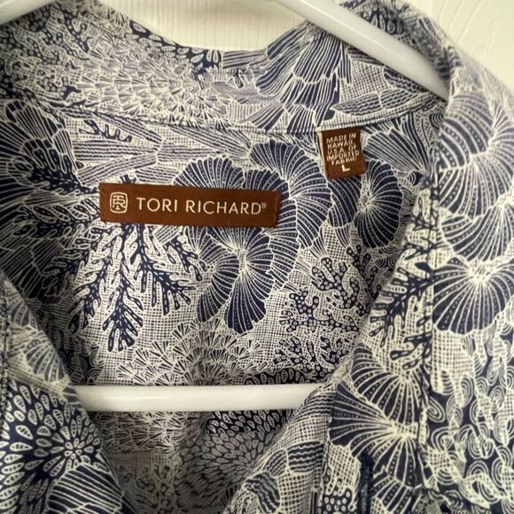 Tori Richard Made in Hawaii Cotton Lawn Aloha Shirt - Size Large - Picture 3 of 7